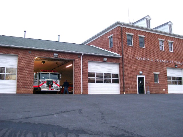 Engine/Tanker 24 fill-in at Station 13